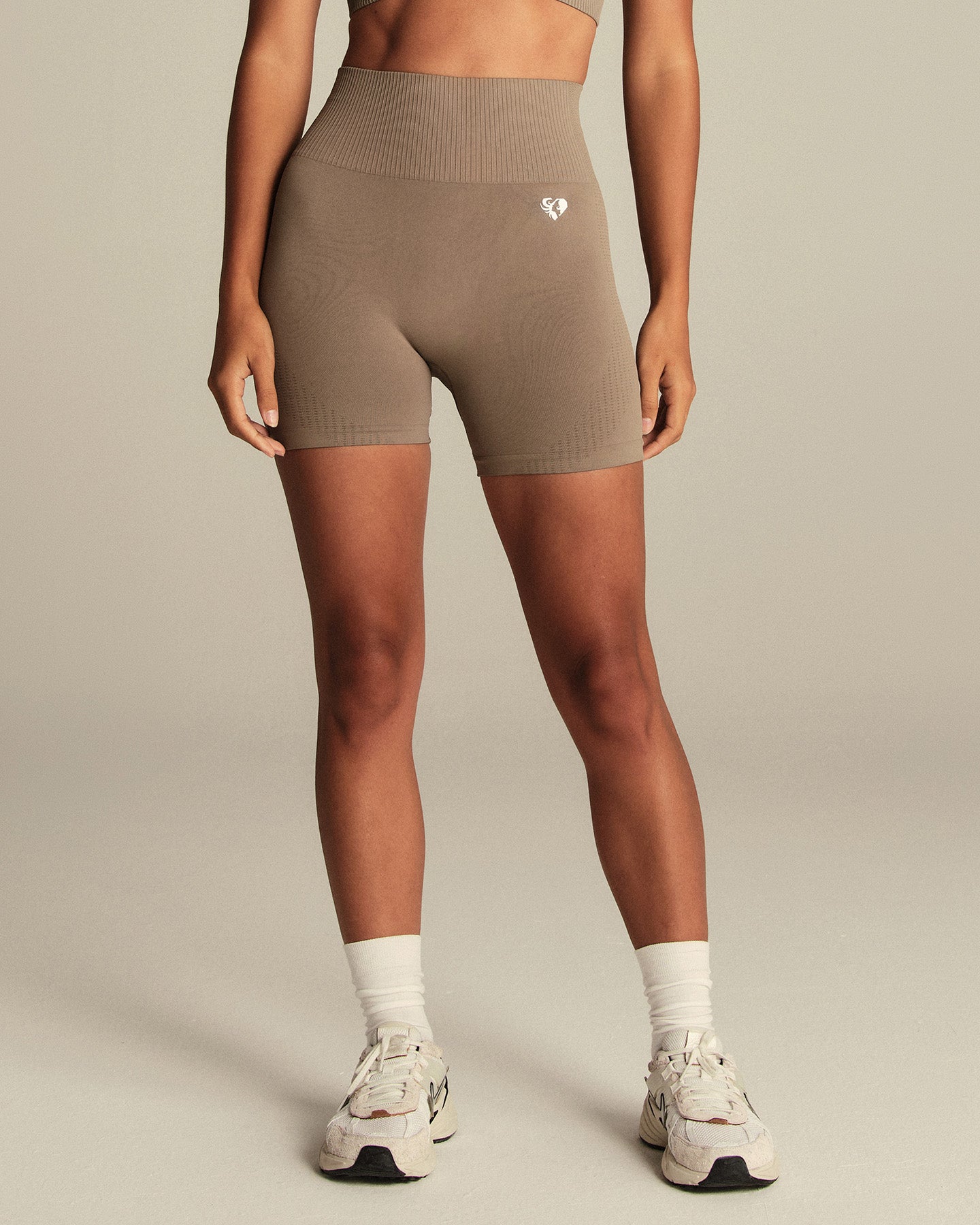 Power High Waist Shorts | Taupe Grey
