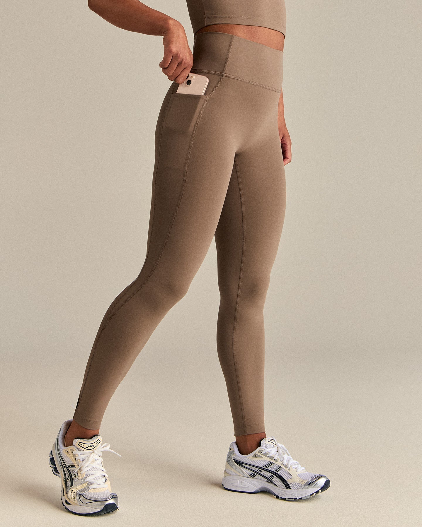 Essential High Waist Leggings with Pockets | Caribou