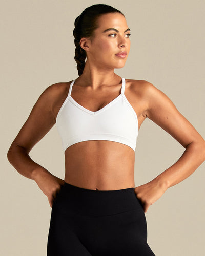 Emphasize V-Neck Bra | White