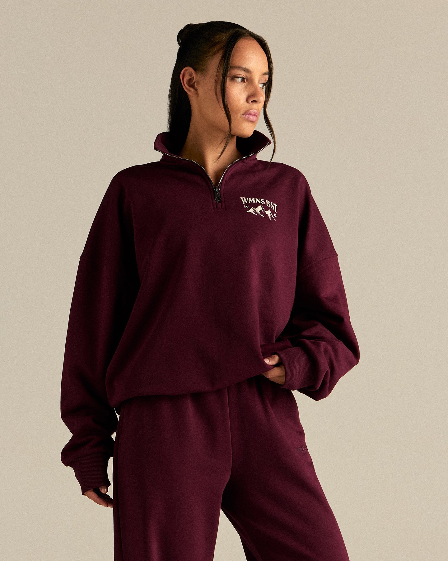 Comfort Outdoor 1/4 Zip Graphic Sweat | Merlot