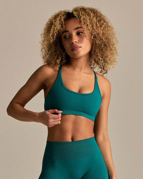 Define 2.0 Cross Back Bra | Eden Green