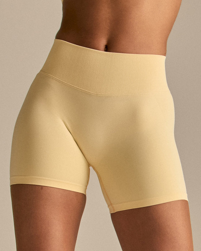 Emphasize Mid Waist 5" Shorts | Buttercup