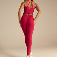 Essential Built-In Bra Crop Tank Top | Strawberry Kiss