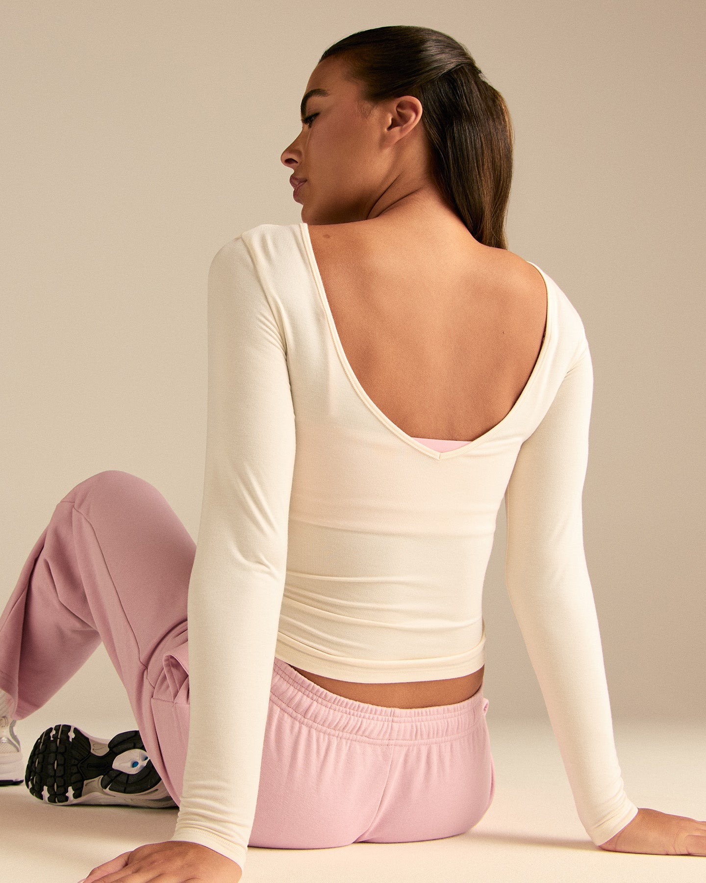 Smooth Contour Long Sleeve Reversible T-Shirt | Coconut White