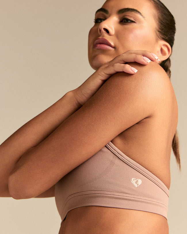 Emphasize V-Neck Bra | Mauve Taupe