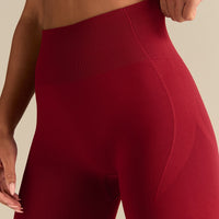 Define 2.0 High Waist Scrunch Leggings | True Red