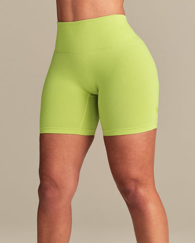 Define 2.0 Low Back Shorts | Lime Punch