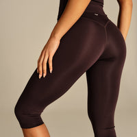 Essential High Waist Capri Leggings | Cafe Noir
