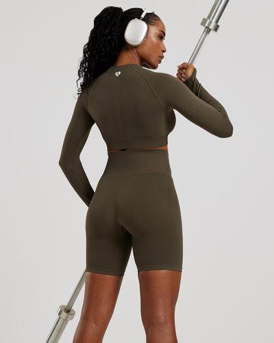 Power Long Sleeve Crop Top | Dark Olive