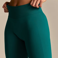 Emphasize Mid Waist Leggings | Eden Green