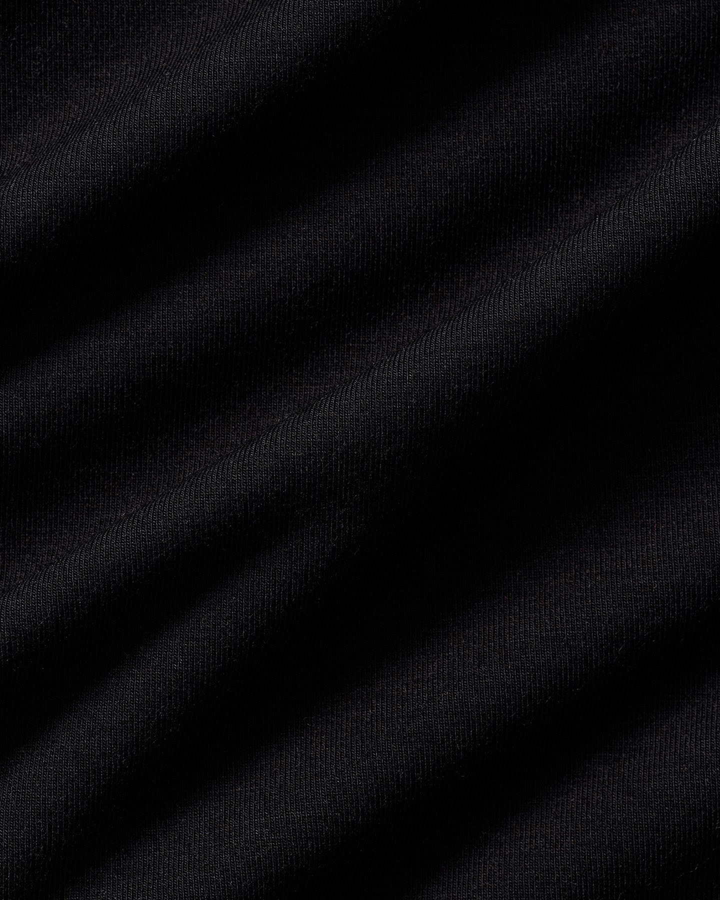 Smooth Contour Cropped Short Sleeve T-Shirt | Black