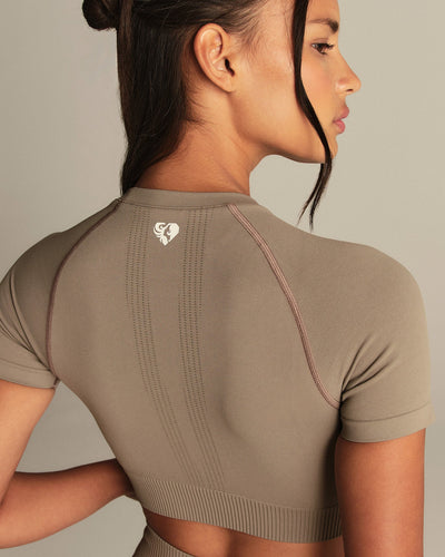Power Short Sleeve Crop Top | Taupe Grey