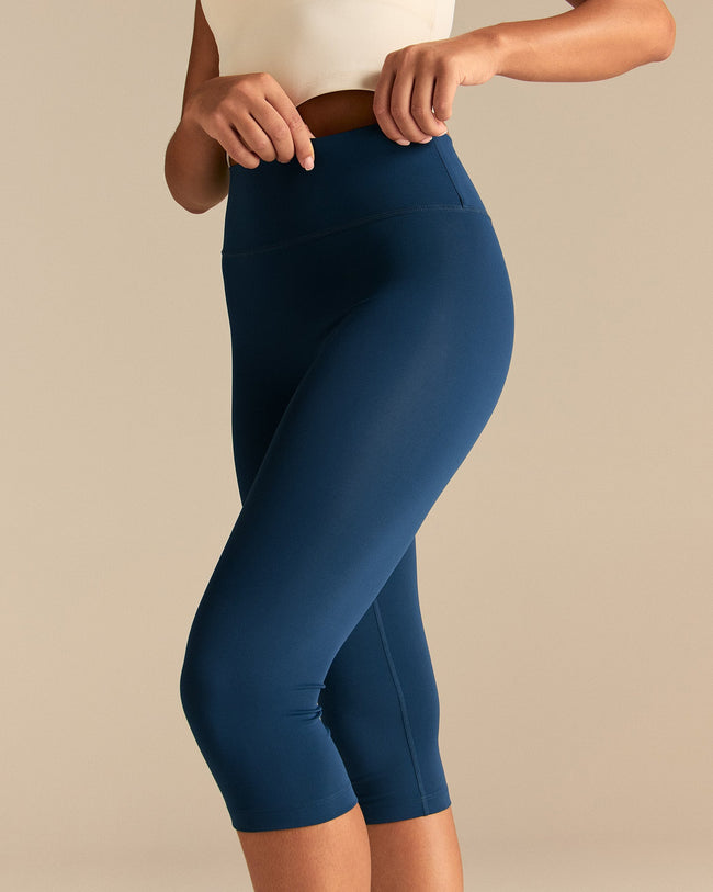 Essential High Waist Capri Leggings | True Navy