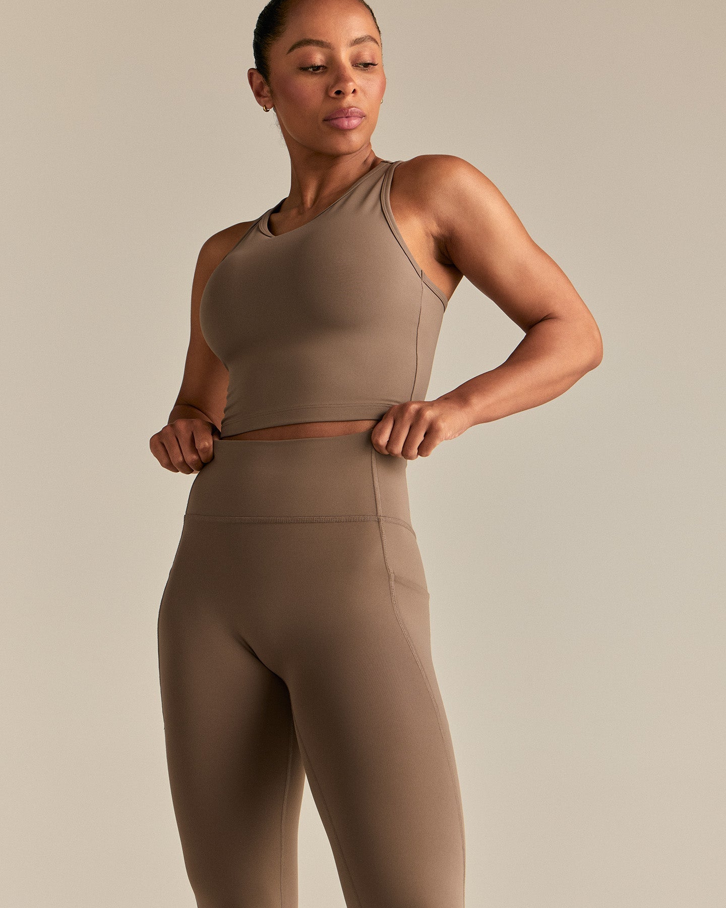 Essential High Waist Leggings with Pockets | Caribou