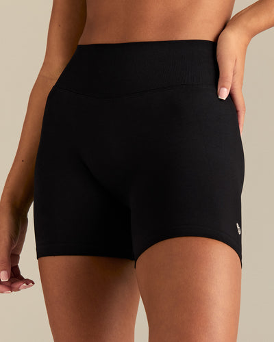 Emphasize Mid Waist 5" Shorts | Black