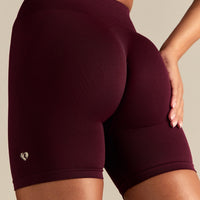Define 2.0 High Waist Scrunch Shorts 6" | Merlot