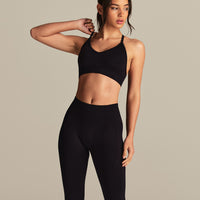 Define 2.0 Halter Neck Bra | Black